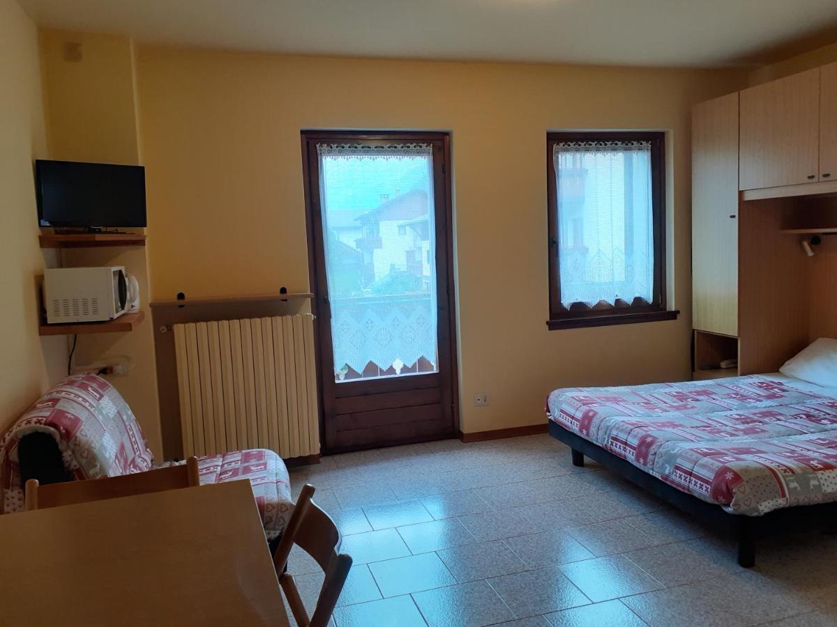 Residence Iris Beb Valdisotto Exterior foto